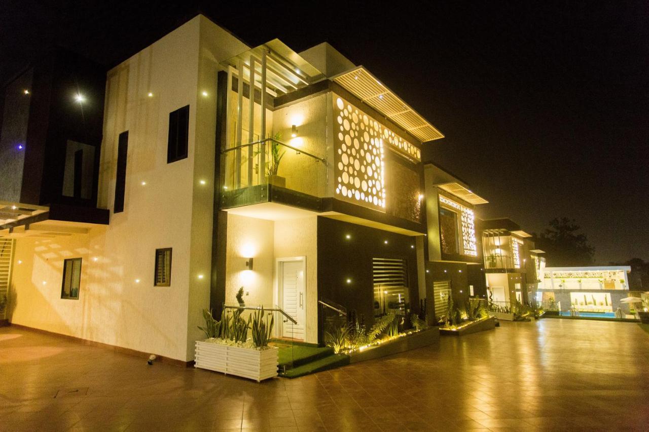 Kumasi Luxury Apartments @ The Fairview Luaran gambar