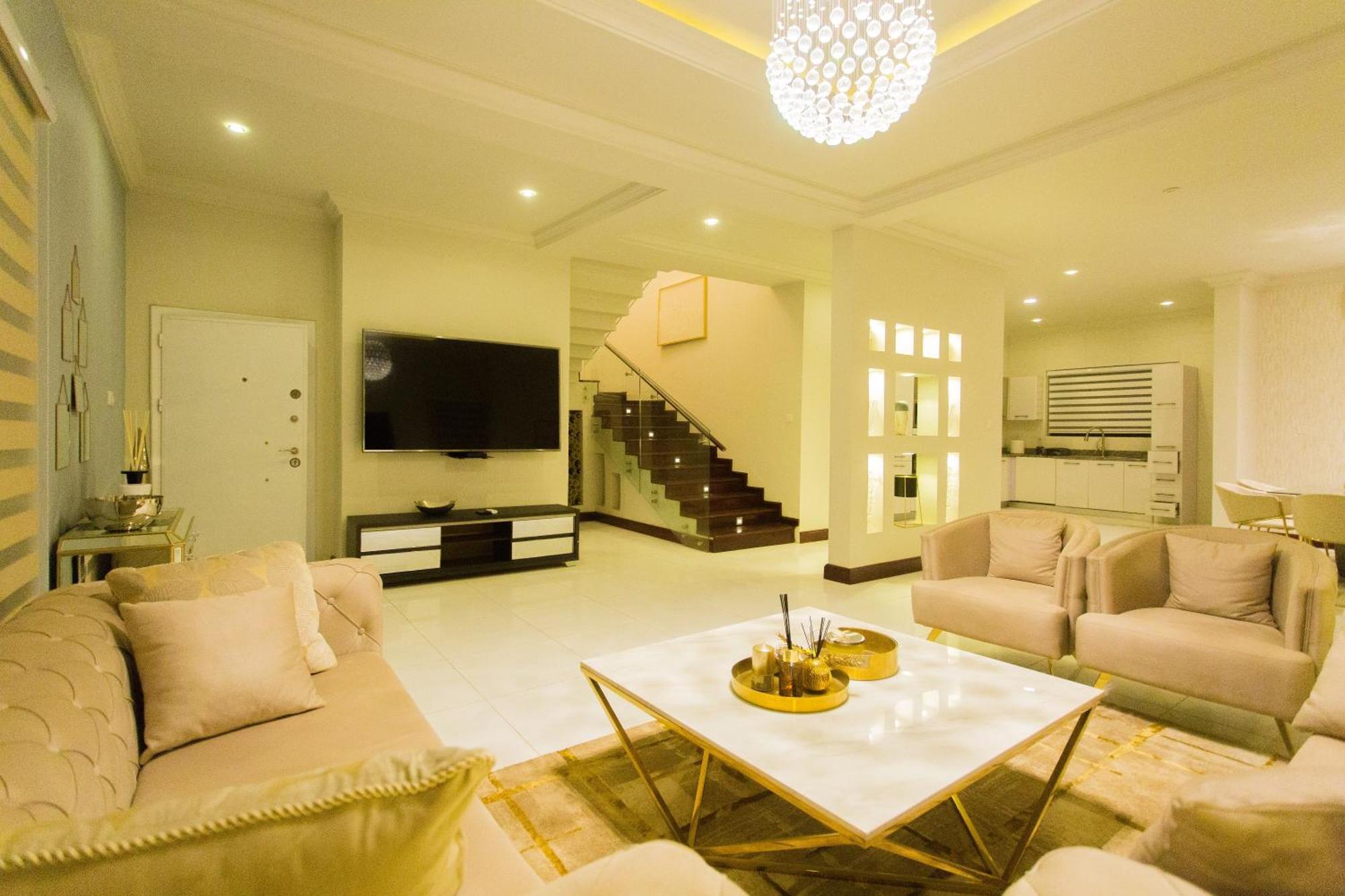 Kumasi Luxury Apartments @ The Fairview Luaran gambar