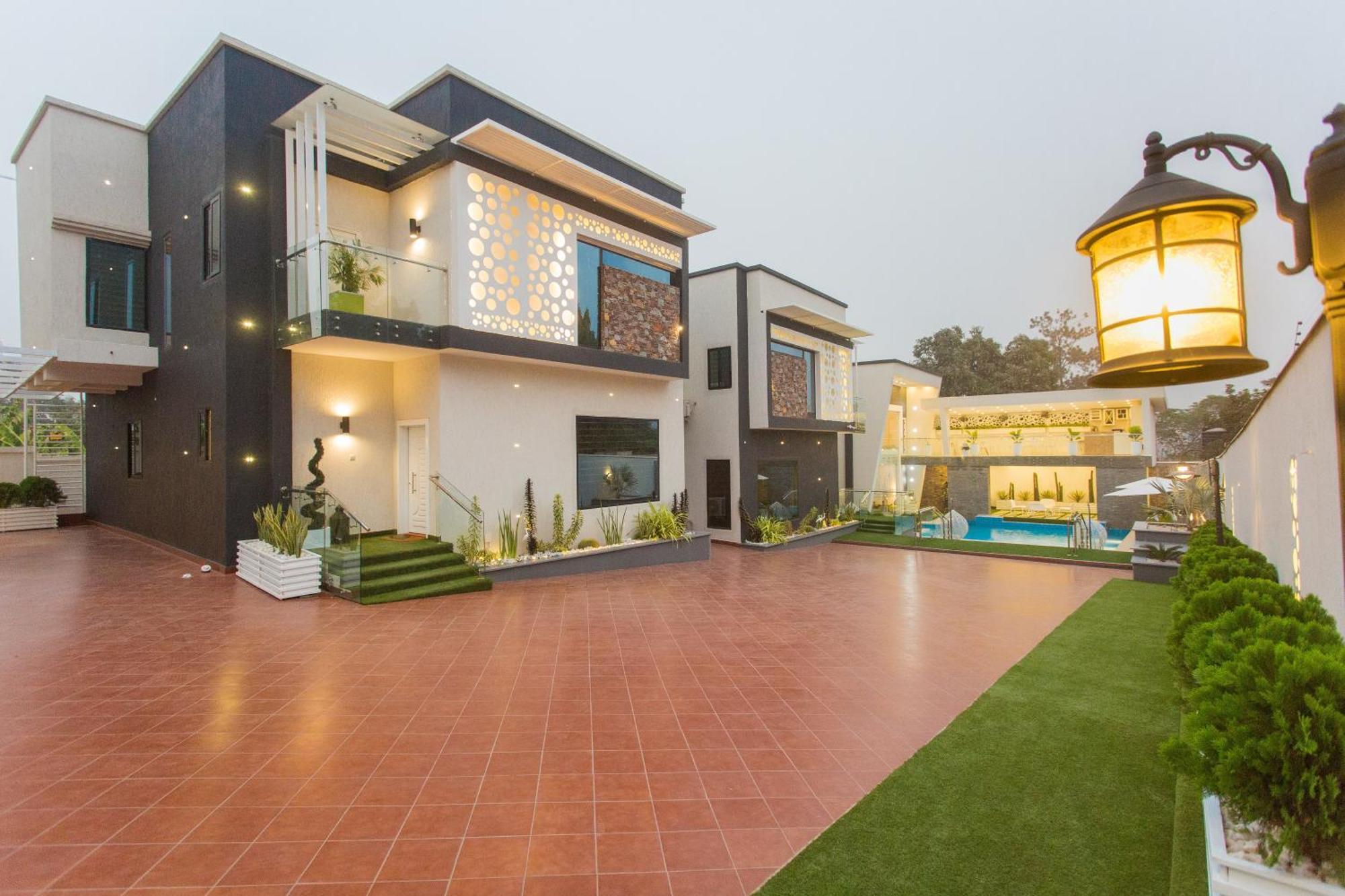 Kumasi Luxury Apartments @ The Fairview Luaran gambar