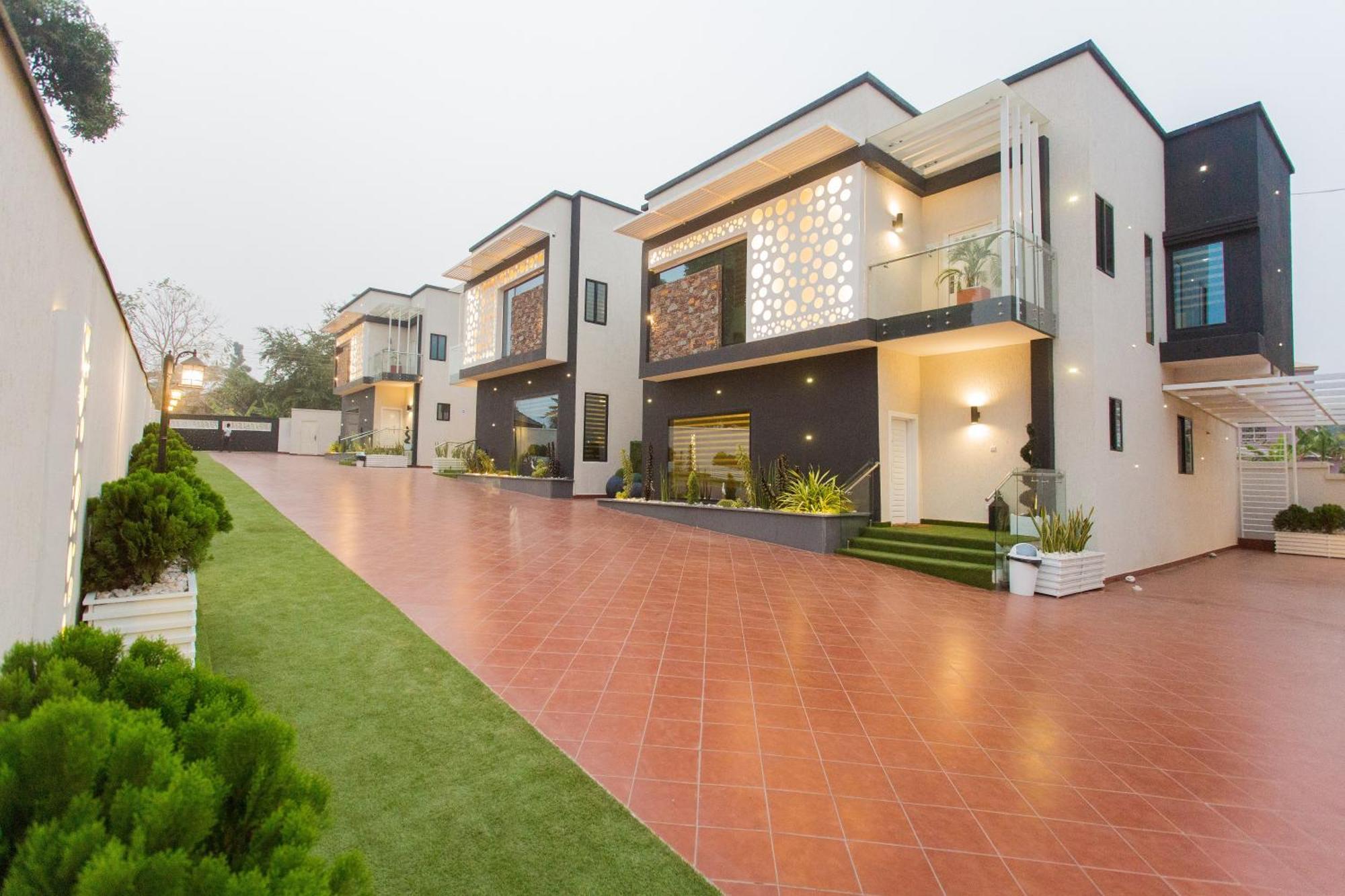 Kumasi Luxury Apartments @ The Fairview Luaran gambar